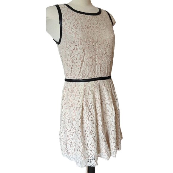 Speechless Cream Lace Babydoll Dress Sz 13 Juniors Black Faux Leather Waist - Picture 6 of 12